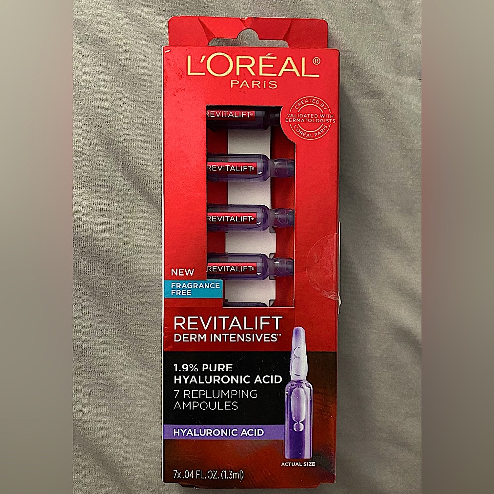 NWT L’Oreal Paris Revitalift Derm Intensive Hyaluronic Acid Replumping Ampoules